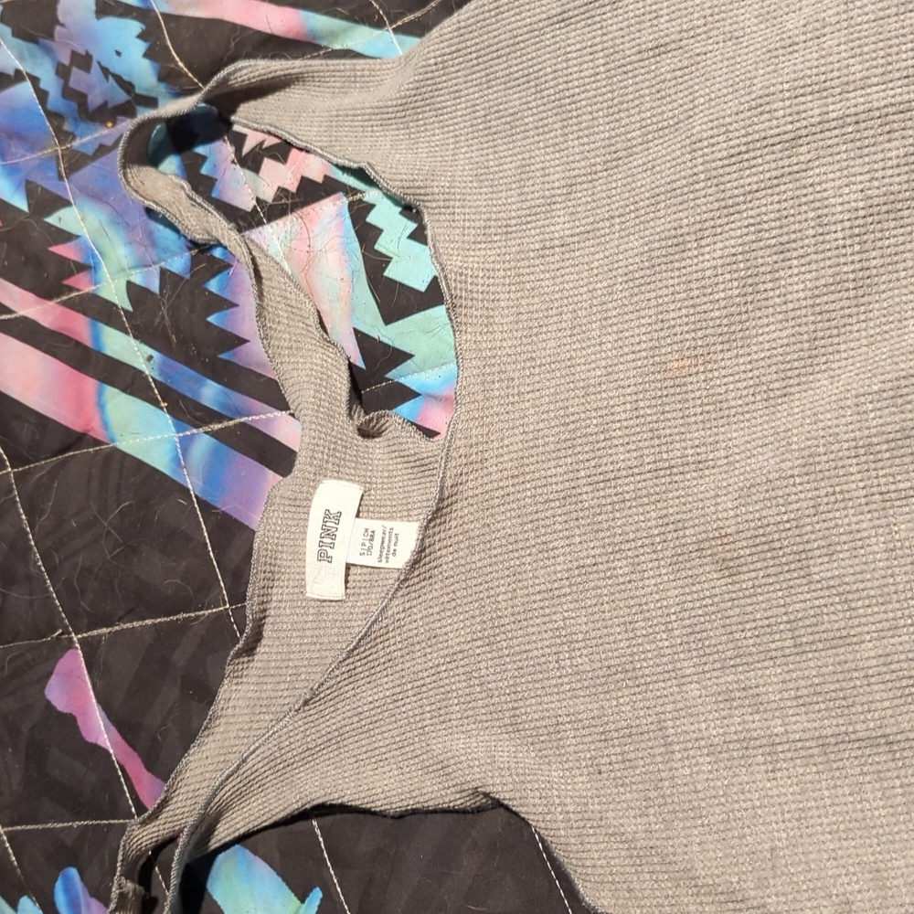 Sleep or lounge wear